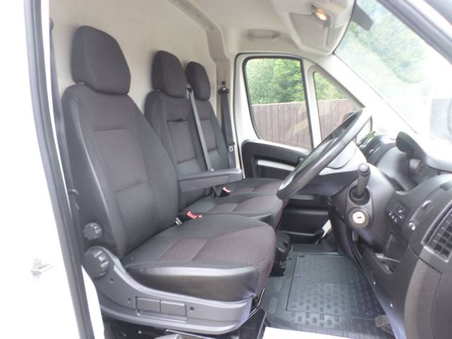 2021 Peugeot Boxer 2.2 BlueHDi H3 Professional Van 140ps