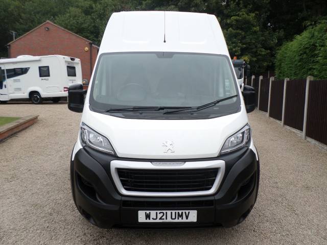 2021 Peugeot Boxer 2.2 BlueHDi H3 Professional Van 140ps