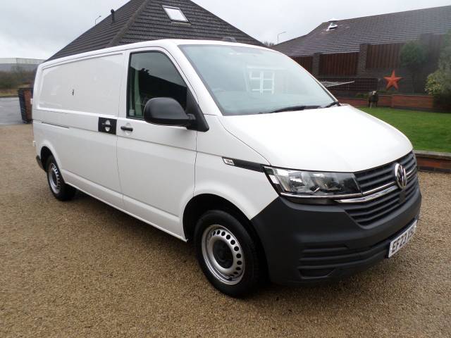 Volkswagen Transporter 2.0 TDI 150 Startline Van Panel Van Diesel White