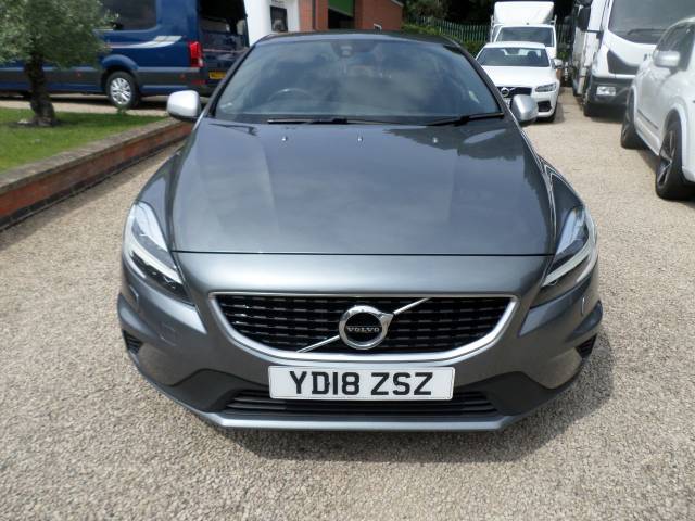 2018 Volvo V40 2.0 T2 [122] R DESIGN Nav Plus 5dr